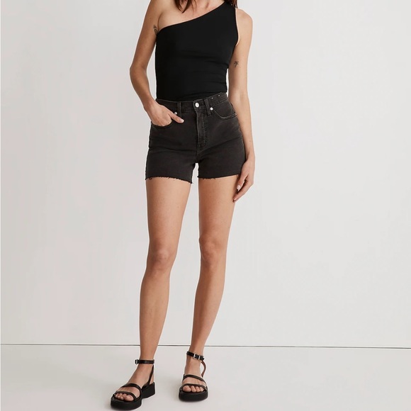 Madewell High Waisted Shorts - Picture 1 of 5